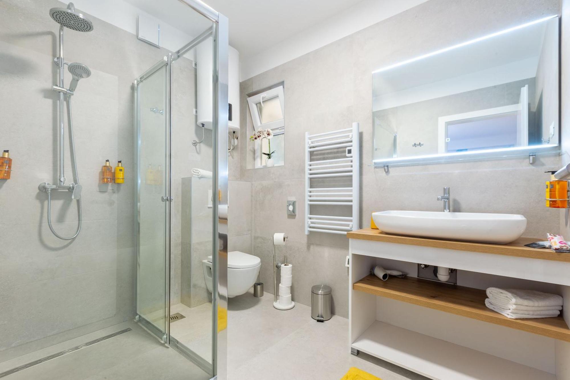 2M Exclusive Rooms Zadar Bagian luar foto