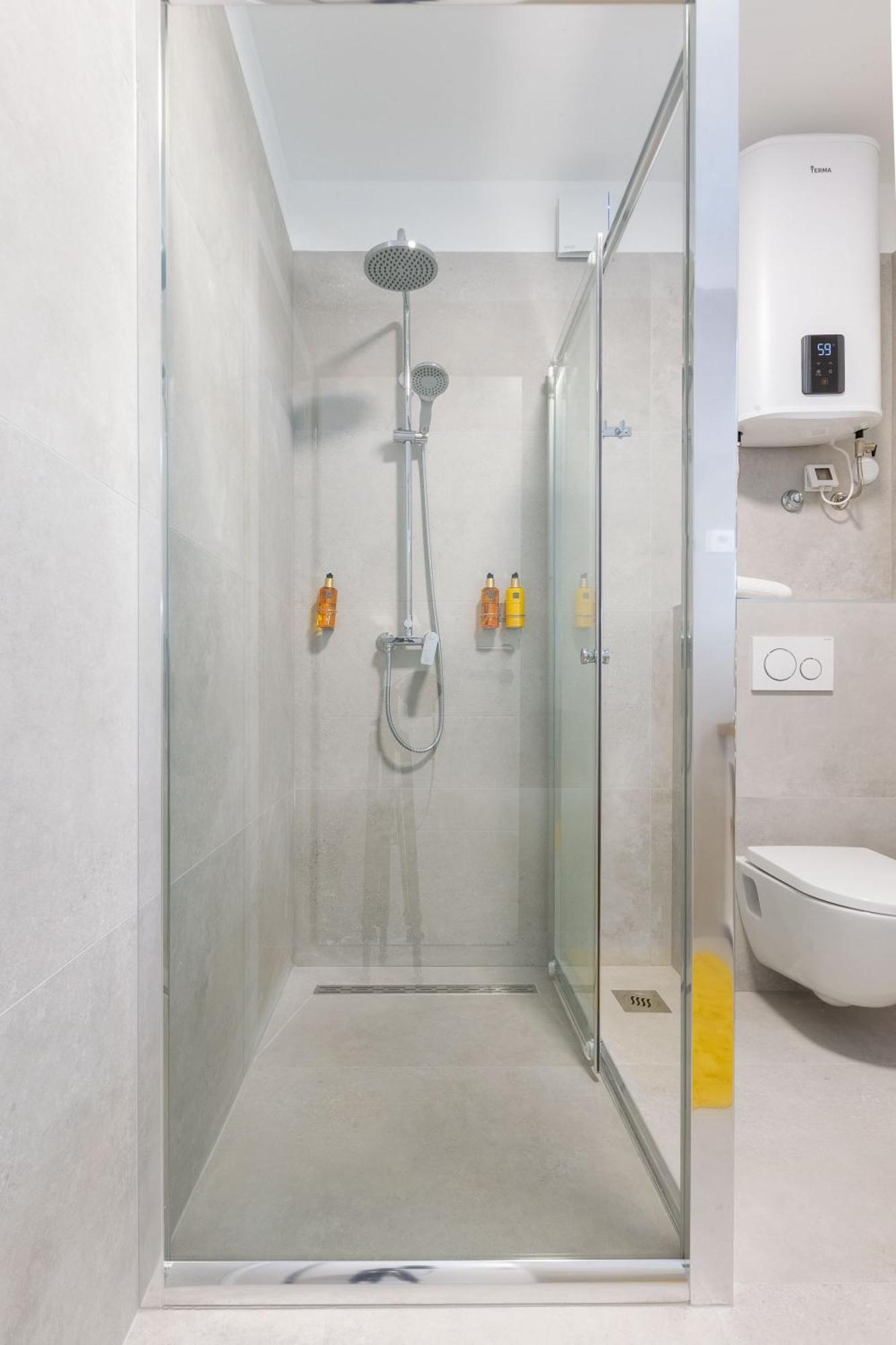 2M Exclusive Rooms Zadar Bagian luar foto