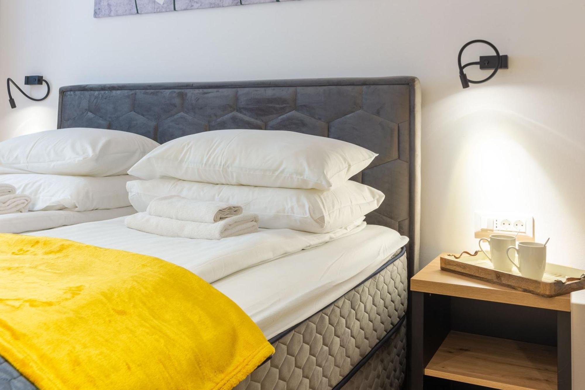 2M Exclusive Rooms Zadar Bagian luar foto